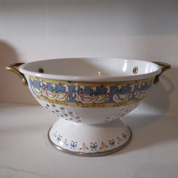 Kitchen Vintage Enamel Metal Colander Strainer Ducks Geese Poshmark
